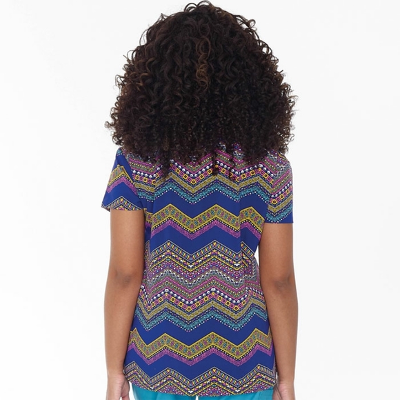 SCRUB TOP - Picture 3 of 3